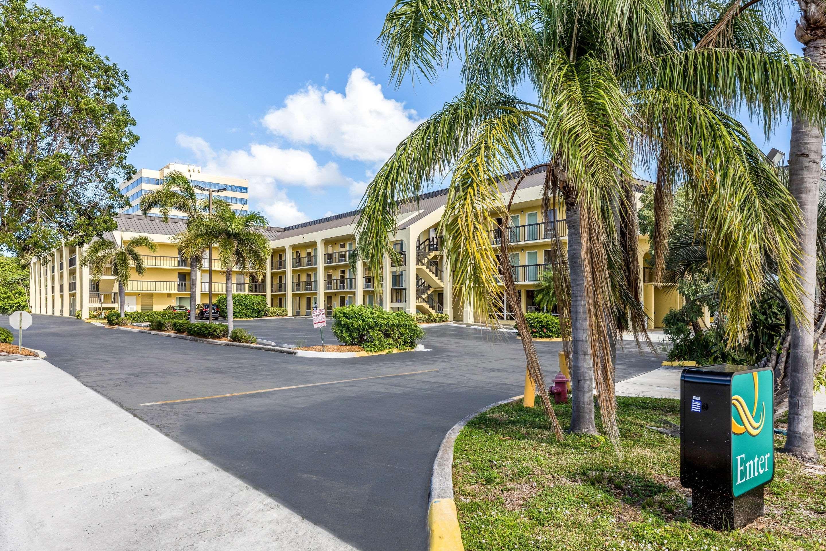 Quality Inn Palm Beach International Airport West Palm Beach Exterior foto