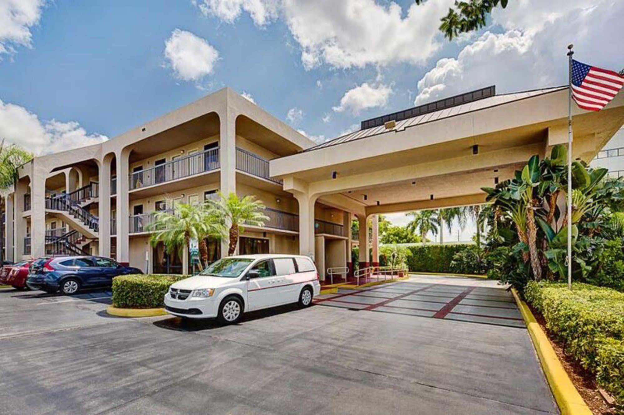 Quality Inn Palm Beach International Airport West Palm Beach Exterior foto